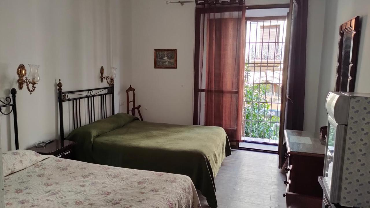 Hostal Colon Antequera Dış mekan fotoğraf